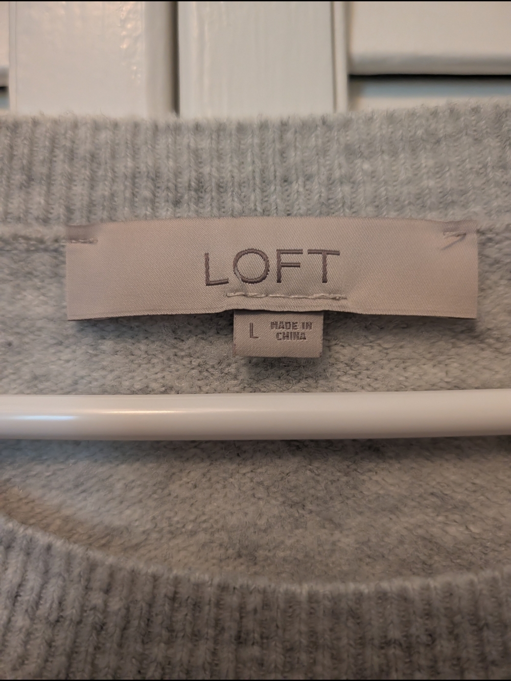 LOFT Gray Knit Pleat Loose Pullover Sweater - Women's Large - Picture 3 of 4